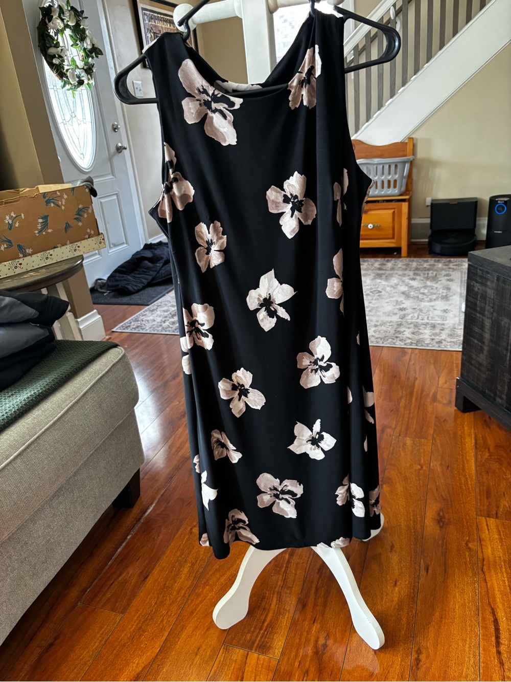 Black Floral Sleeveless Shift Dress with Blush Flowers Tommy Hilfiger